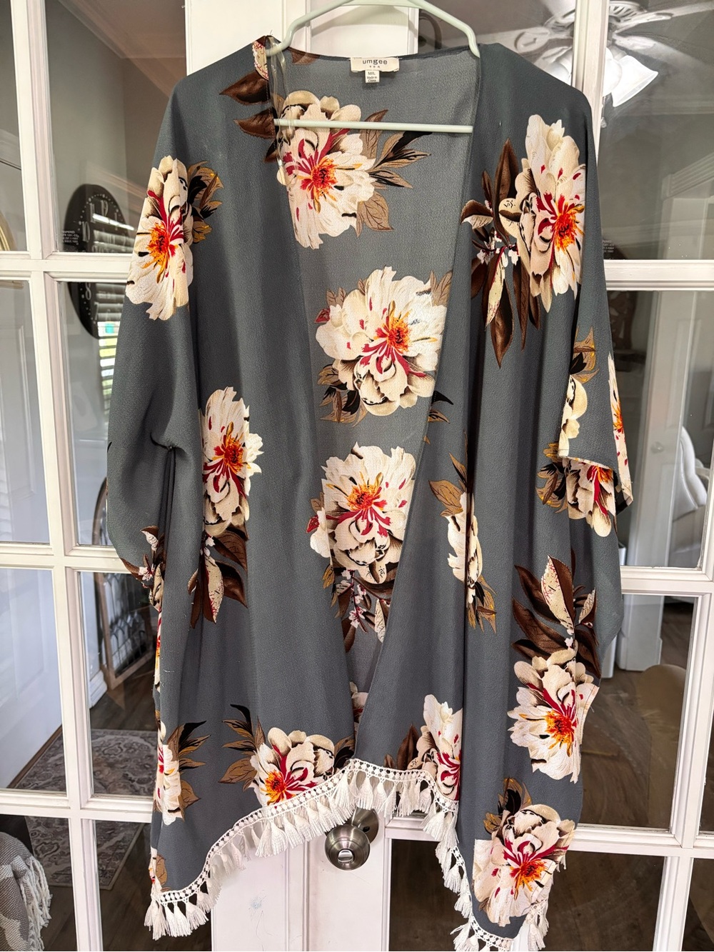 Umgee Grayish/Green Floral Kimono